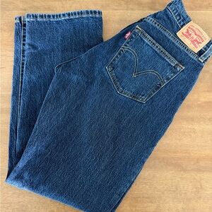 Levi's Women 28x30 Dark Blue Straight Jeans